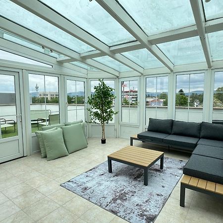 220 Qm Penthouse Wohnung Mit Fahrstuhl - Ohne Spa MHG Exteriér fotografie