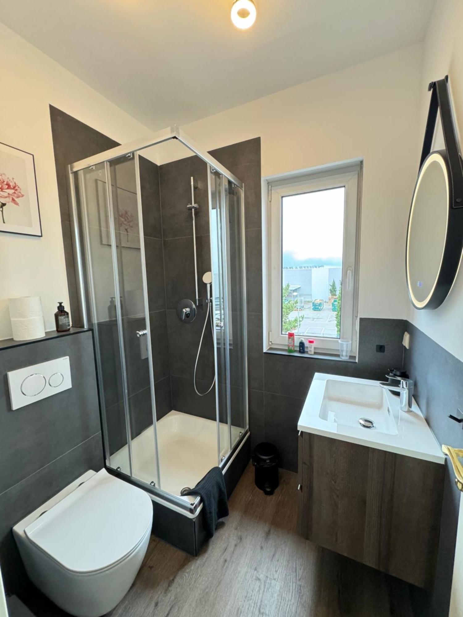 220 Qm Penthouse Wohnung Mit Fahrstuhl - Ohne Spa Mannheim Exteriér fotografie